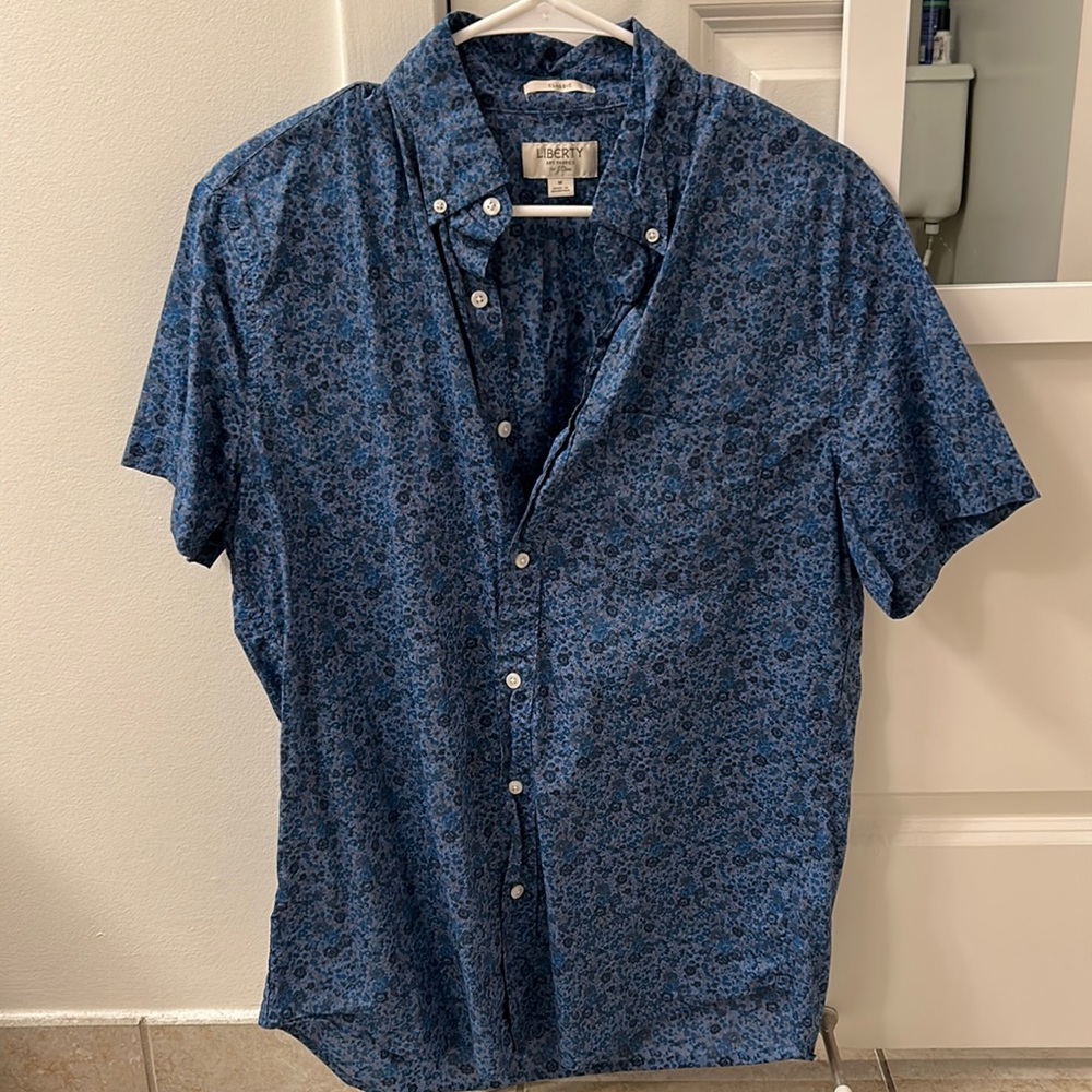Men’s J Crew shirt sleeve button down casual shirt